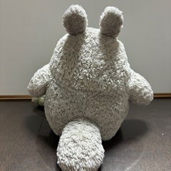 トトロのふわふわぬいぐるみの画像