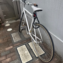 【中古】 fuji STROLL ピストバイク2023モデル 49型 whiteの画像