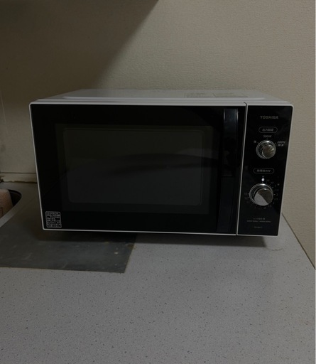 決まりました【0円・無料】東芝 電子レンジ ER-SM17(W)／2021年製 (ナ