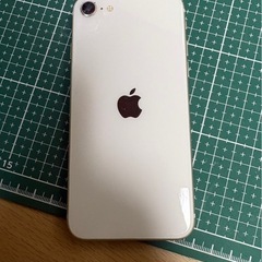 Apple iPhoneSE3 64GB ホワイトの画像
