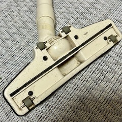 【ジャンク】マキタ makita 充電式クリーナー CL070D 7.2V バッテリー BL0715・充電器 DC07SA付の画像
