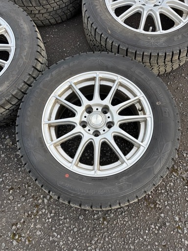 215/60R16 スタッドレス＆アルミホイール4本 GOODYEAR（5穴 PCD114.3