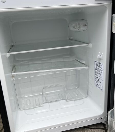 無料 2022年製 2ドア 93L 冷凍冷蔵庫 ハイセンス HR-B9501B 汚れあり
