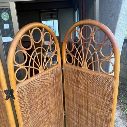 4連　ラタン　衝立　レトロ　ラタン製アーチ型パーテーション 4つ折り ラタン 籐 4連 パーテーション 衝立 間仕切り 高さ160cm アンティーク