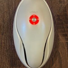 IKKOプロデュース La boum 美顔器 充電スタンド付き
の画像