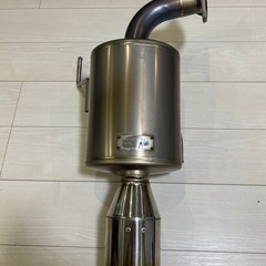 ガナドールチタンマフラーレヴォーグVNH車検対応の画像