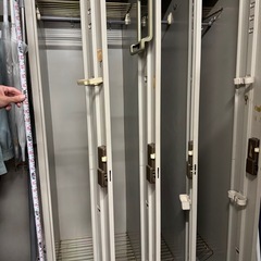 4列ロッカーの画像