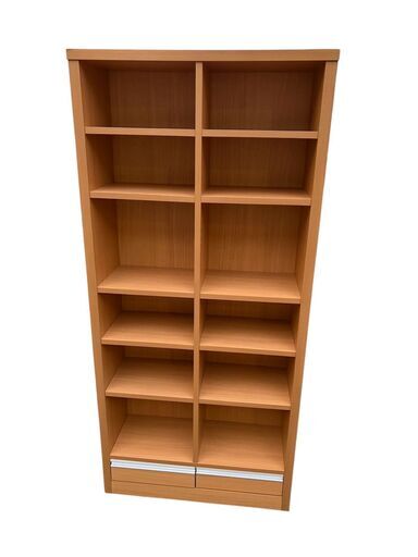 美品 書棚 本棚 幅82cm 大きめ コレクション収納 DVD収納 木製家具
