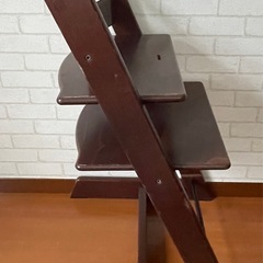 STOKKE ストッケ ハイチェア トリップトラップ ブラウン シリアル4の画像