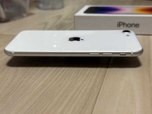 iPhone SE（第2世代）128GB ホワイト｜美品｜箱・純正ケーブル付き