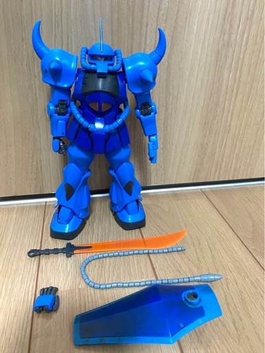 ガンプラ MG 完成品 2体セット ジャンクおまけあり MG ザクII Ver.1.0、ズゴック、グフ、ハイザック完成品ジャンク