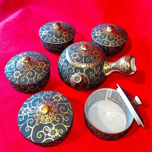 良品】　九谷焼　百人一首　(木箱付き) 北村隆作百人一首九谷焼茶器セット 5客 金彩 (丸) 津新町の食器《茶器