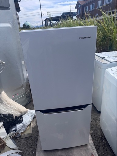 Hisense 2ドア冷凍冷蔵庫 130L 2018年製 HR-D1302 動作確認済み (くま