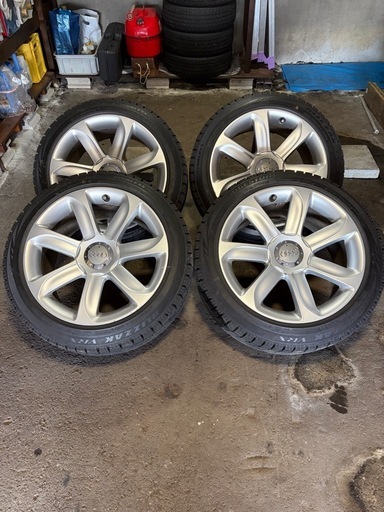 スタッドレスタイヤ、ホイールセット235/45R18 (to) 遠軽のタイヤ