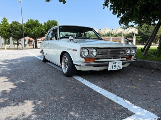 510ブルーバードSSSクーペ日産ブルーバード旧車 (F.U.M.I.) 首里の