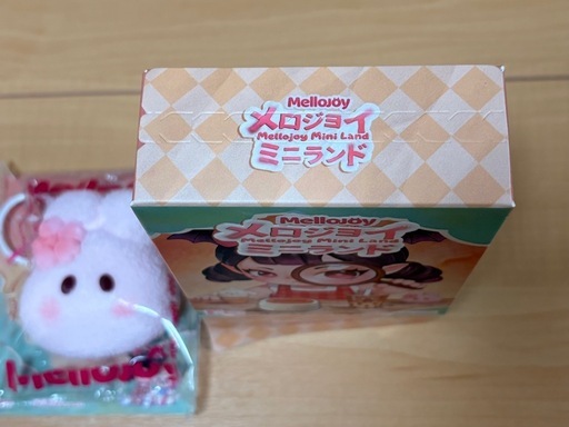 新品未使用】メロジョイスクイーズミニランド桜うさぎ (StarMeee