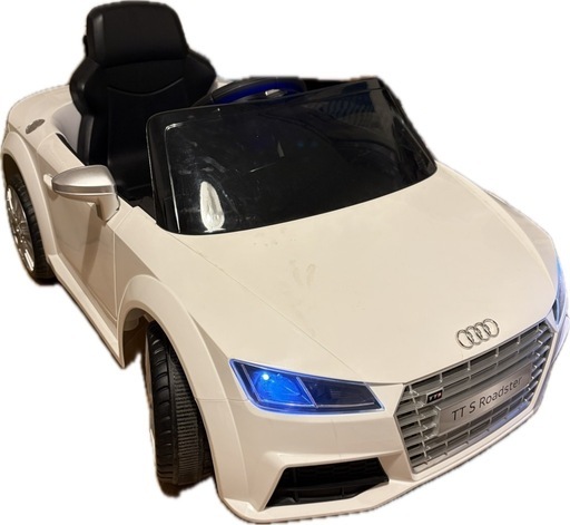 Audi TT S Roadster 電動乗用ラジコンカー (アラン) 籠原のおもちゃの