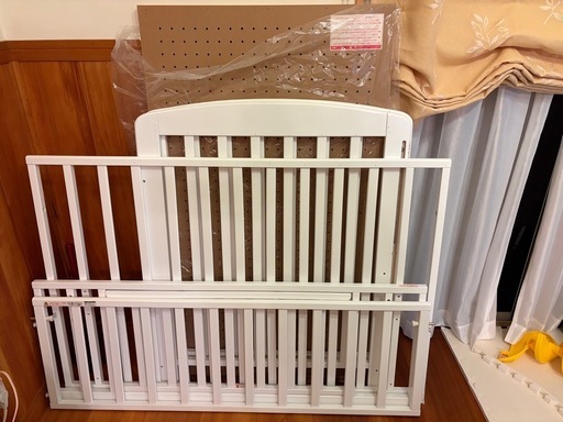 KATOJI ベビーベッドホワイト70×120 (ぱんだ) 南草津のベビー用品