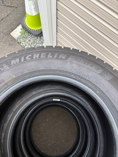 バリ山 ミシュランX-ICE SNOW195/65R15 スタッドレス (ぽぽちゃん) 新
