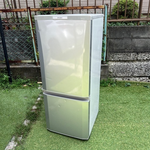 【横浜市磯子区・手渡し】三菱 自動霜取り機能付き　冷蔵庫 146L 2ドア 自動霜取り機能付き】三菱冷蔵庫 146L 2ドア (hiro_gj2fp) 上大岡の
