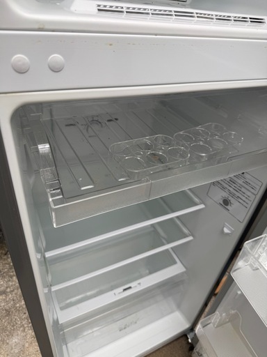 Hisense 冷蔵庫 227L 2021年製 HR-B2302 2ドア 引取限定 (便利屋ライフ
