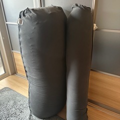Yogibo Max Roll Maxの画像