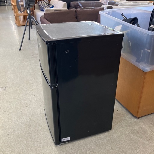店2610-002 comfee 2ドア 冷凍冷蔵庫 90L 2022年製 通電確認済み キズ
