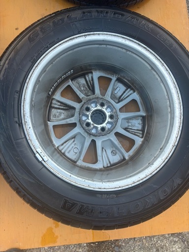 SUBARU 純正 17インチ タイヤホイールセット (LL) 鑓見内のタイヤ