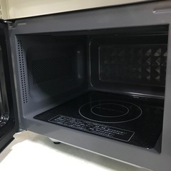 ジャングルジャングル貝塚店　電子レンジ　アイリスオーヤマ　EMO-F518-6  2024年製　横開き　庫内フラット　ダイヤル操作　黒　ブラック　60Hz   西日本専用　15分タイマー　シンプル　簡単　中古　貝塚市　二色浜の画像