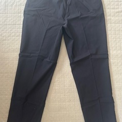 テーパードパンツ ネイビー レディースの画像