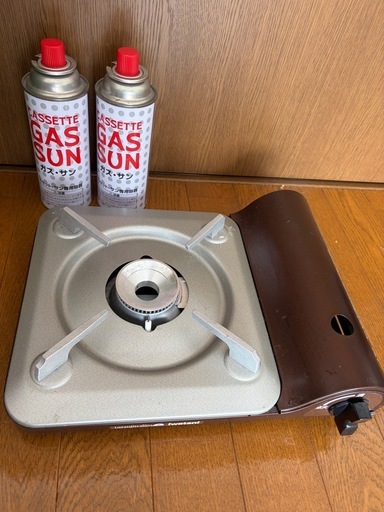 ガスコンロ、カセットガスサン (まつ) 北広島のその他の中古あげます