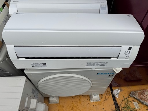 ポンプダウン済みダイキン 6畳用 ルームエアコン 2020年製 S22XTCXS-W