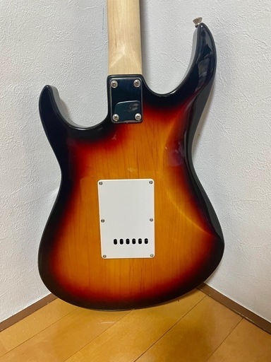 Bacchus（バッカス） YTM-450 3TS Bacchus バッカス エレキギター YSM-450R？ ストラトタイプ (29) 北