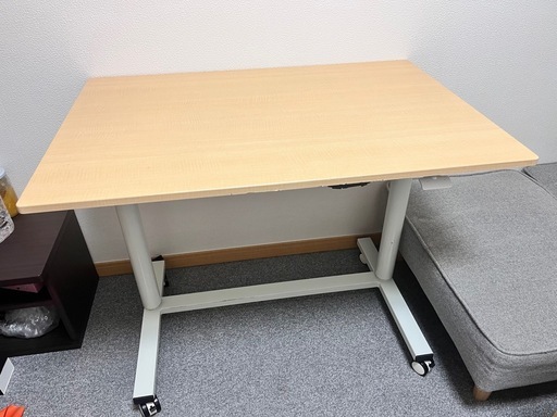 学習机 (kyo) 六郷土手のオフィス用家具《机》の中古あげます・譲り