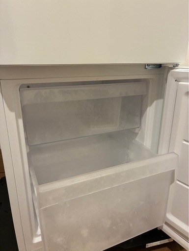 2023年製・美品】Haier（ハイアール）121L 2ドア冷凍冷蔵庫（OBBR-121A