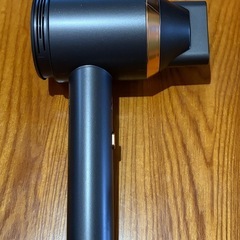 Feekaaマイナスイオンドライヤー　大風量　使用1か月未満のほぼ新品　定価¥24,980の画像