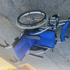 ケアテック自走式車椅子の画像