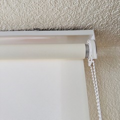 ニトリ ロールスクリーン 165×220cm｜2本あり・1本からOKの画像