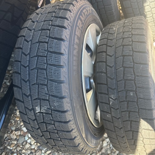ダンロップ スタッドレスタイヤ 175/65R14 2022〜23年製造初期サイプ