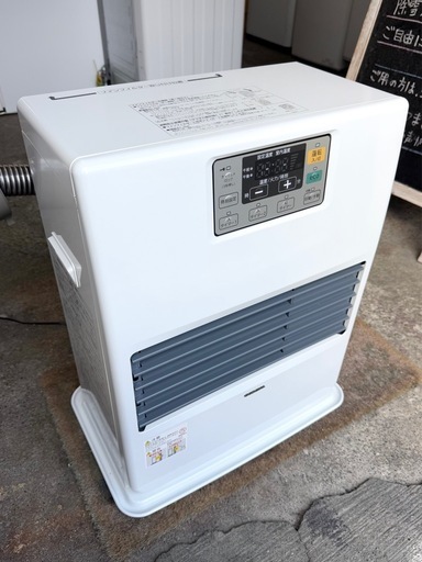札幌市内配送可 燃焼確認済み 美品 24年製 コロナ FF式温風石油