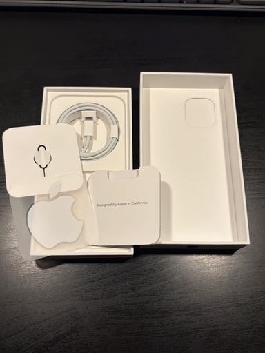 ✨美品✨】Apple iPhone 12 64GB ブラック 本体+箱 (Yuhi) 東京の携帯