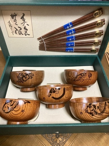 道場六三郎氏監修漆器と箸の5点セット (かず) 西鉄平尾の食器《汁椀