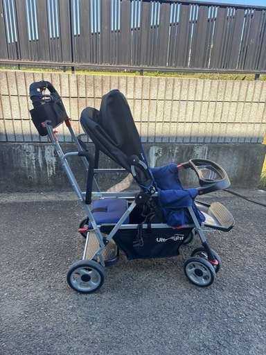 joovy 二人乗りベビーカー (みぃちゃん) 鴨宮のベビー用品《ベビーカー