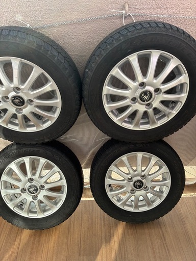 スタッドレスタイヤホイールセット155/65/13インチ4本 (jyo) 東大島の