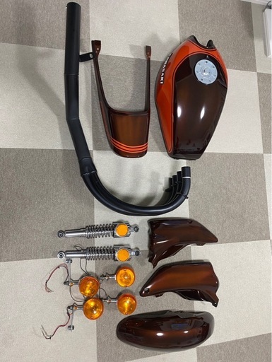 ゼファーχ 火の玉外装セットz2仕様 (田中翔馬) 滝谷のカワサキの中古