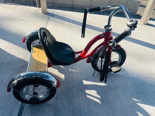 ロードスター12インチ三輪車 男女共用 シュウィン Schwinn Roadster 12