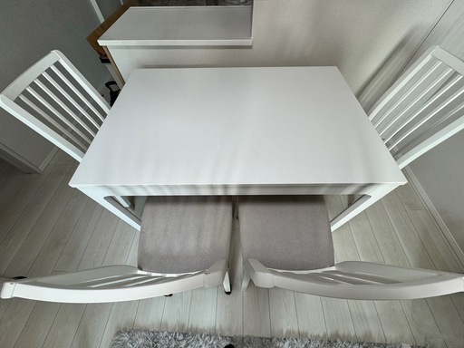 IKEA EKEDALEN エーケダーレン 伸長式ダイニングテーブル（120〜180cm