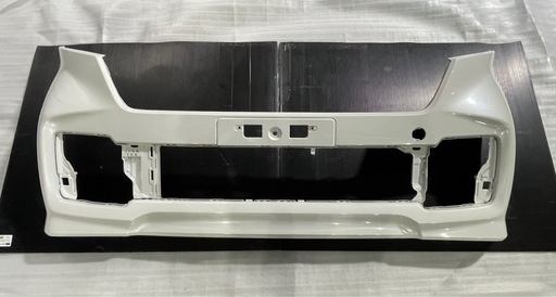 NBOX フロントバンパープラチナホワイトパール NH883P 中古 (たかっし
