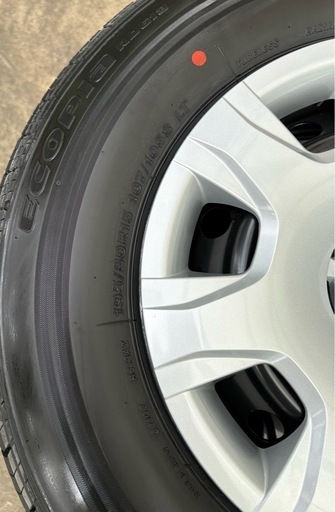ハイエース純正 タイヤ 新車外し 8型 ブリジストン (りゅうた) 西大宮