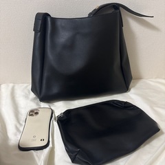 ポーチ付き　ショルダーバックの画像